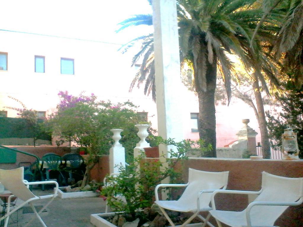 Villa Residenza Via Roma 3 La Maddalena  Zimmer foto